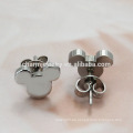 Alta calidad Mickey Mouse pendientes de acero inoxidable Stud Pendientes de titanio ZZE009